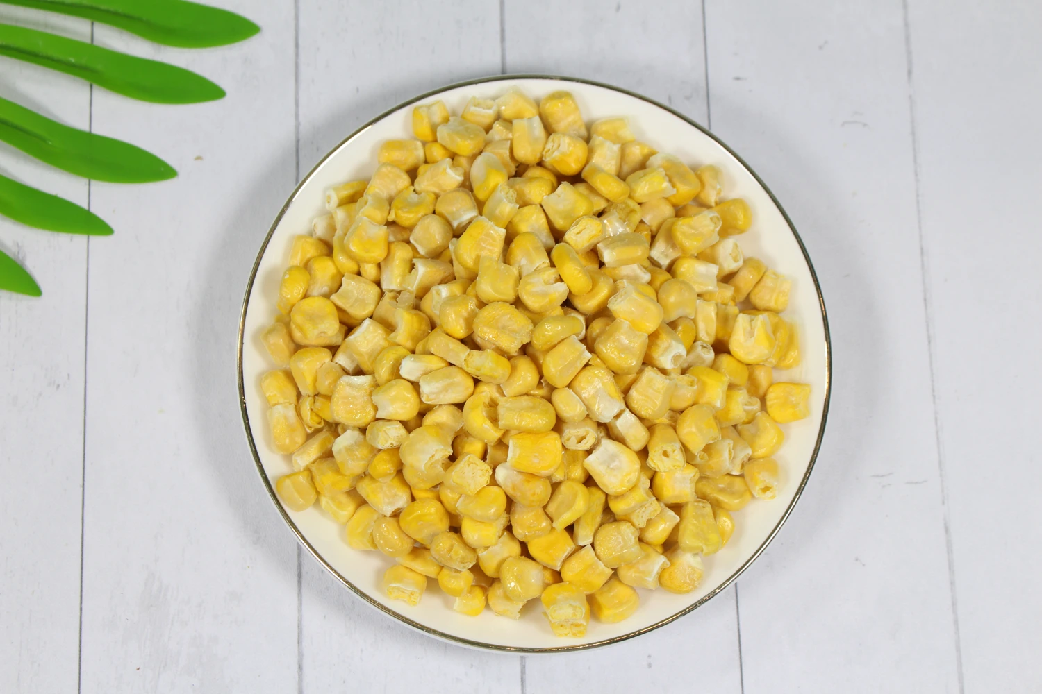 Freeze-dried sweet corn