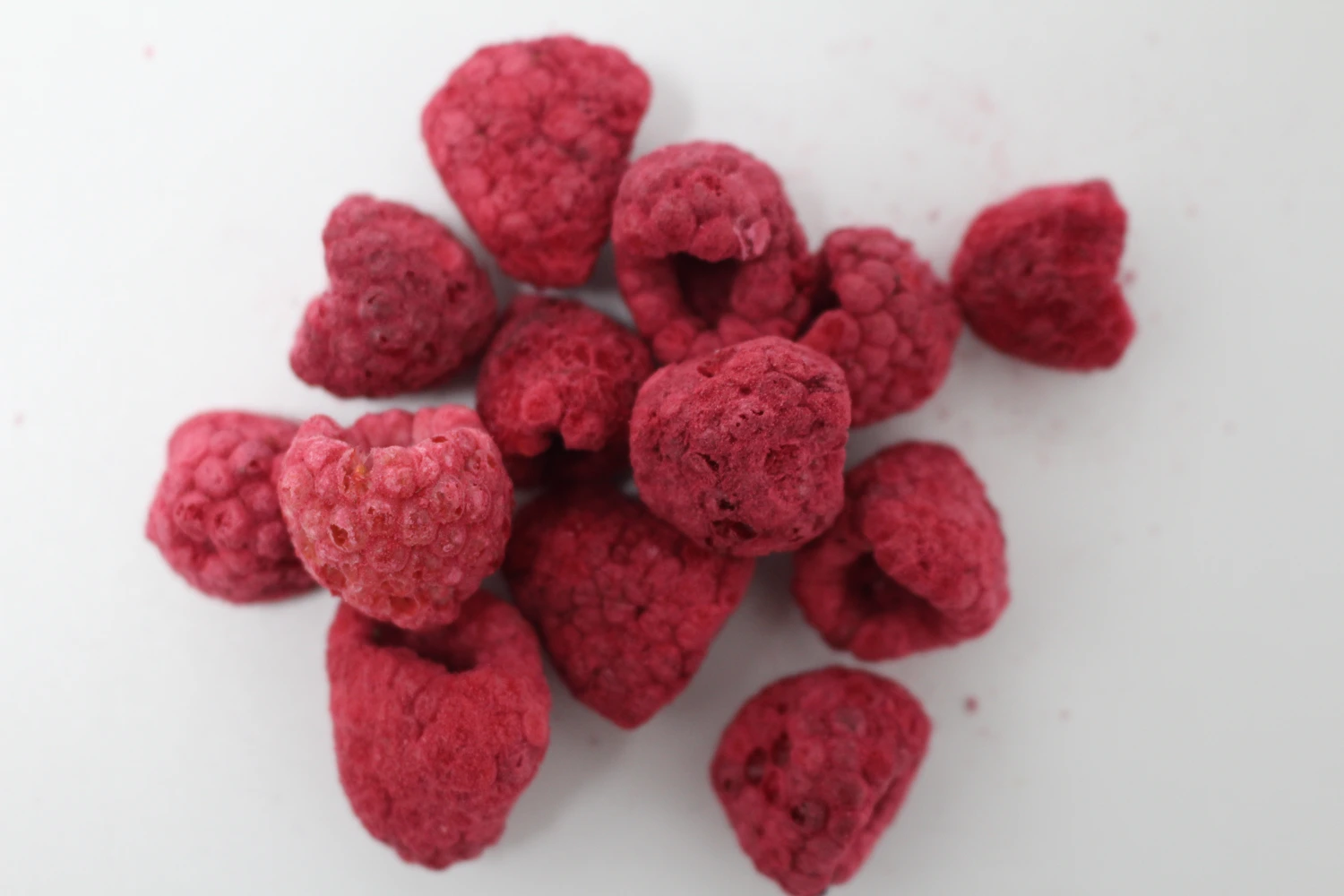 Freeze-dried raspberries