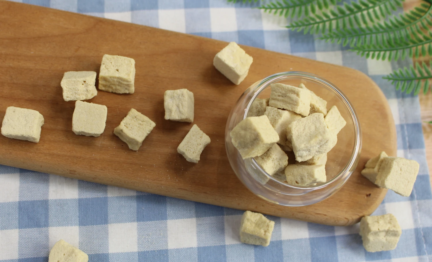 Gefriergetrocknet · Tofu